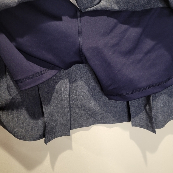 Puma size L prw shape pleated  golf/tennis Prep Skort - Picture 4 of 5